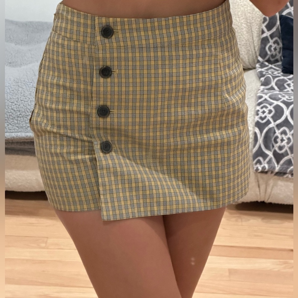 COPY - Sunday Best Aritzia Skort